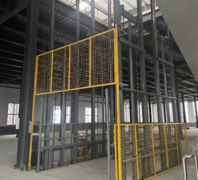 明光请详细介绍一下货梯安装在室外的维护方法